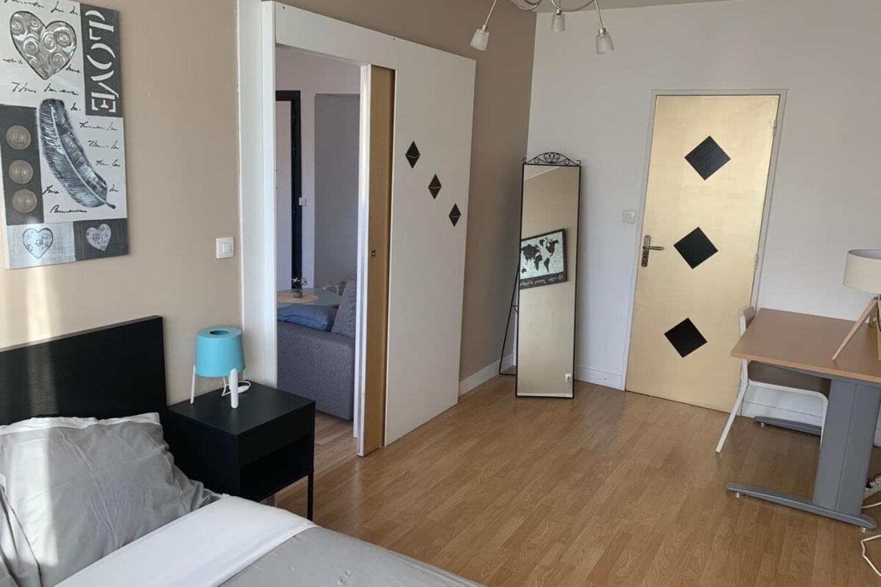 Le Richelieu Comfortable 1 Bedroom Apartment Gratte-Ciel District วีเลอร์บาน ภายนอก รูปภาพ