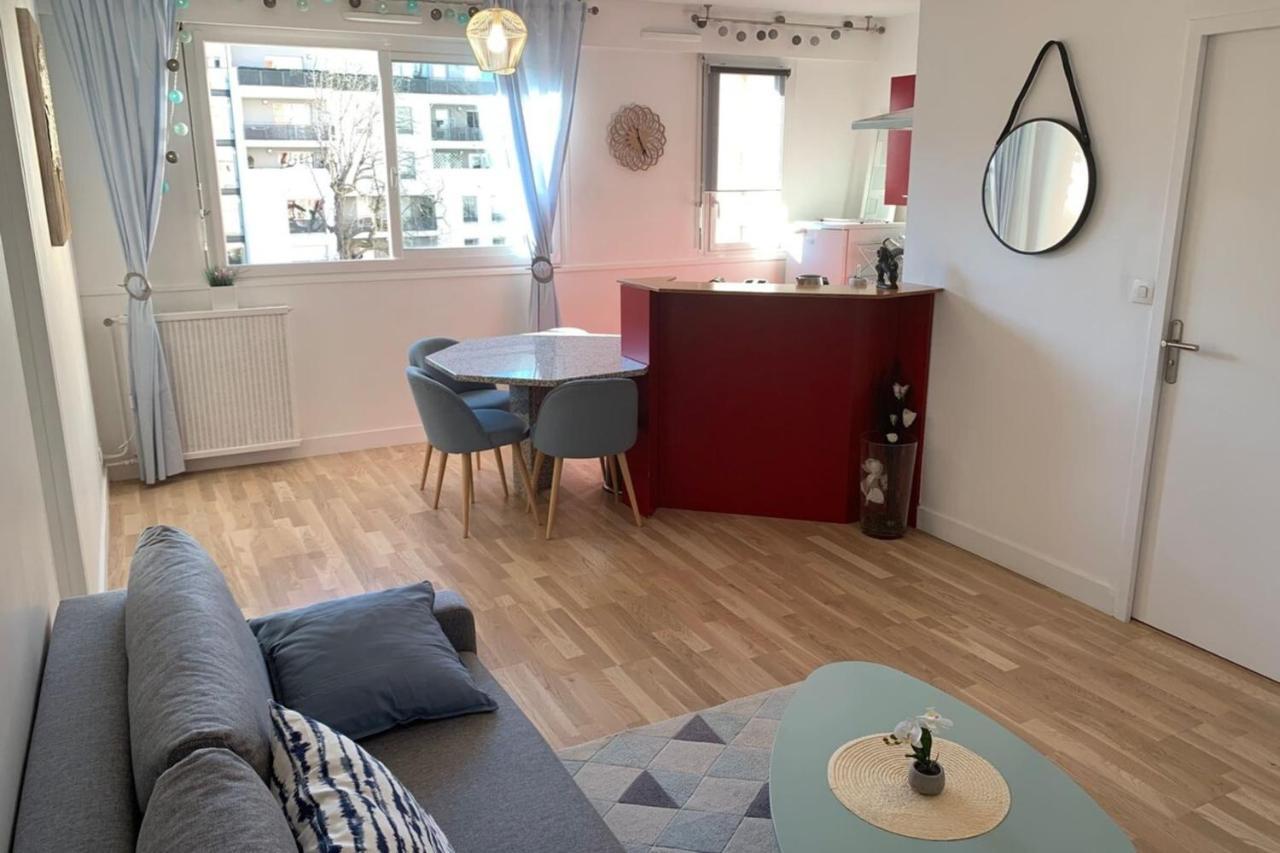 Le Richelieu Comfortable 1 Bedroom Apartment Gratte-Ciel District วีเลอร์บาน ภายนอก รูปภาพ
